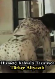 Hizmetçi Bana Kahvaltı Hazırlıyor izle (2021)